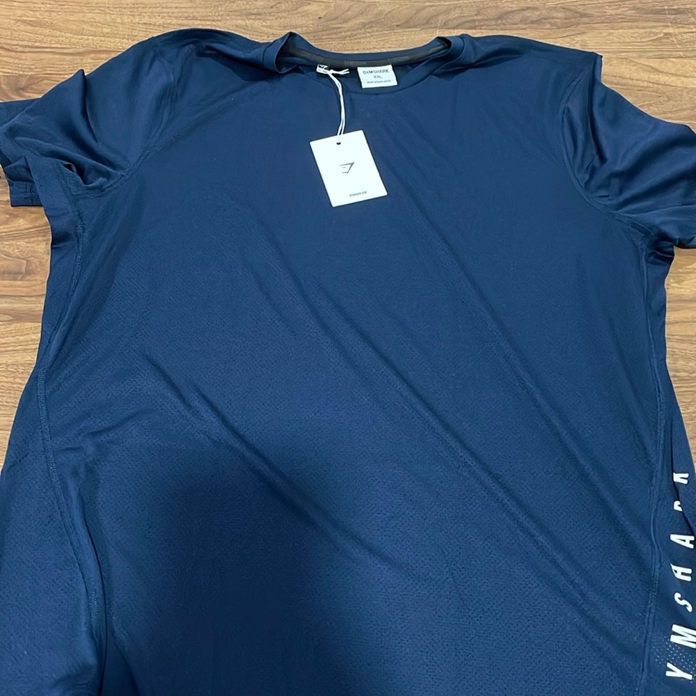 Gymshark vented work out top